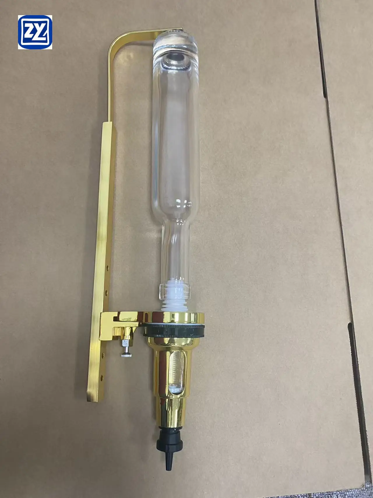 New Custom Wall-hanging 375mlSingle Perfume Bar Set 500ml 200ml Glass Bottle Dispenser with Scale Glass Bottle Perfume Dispenser