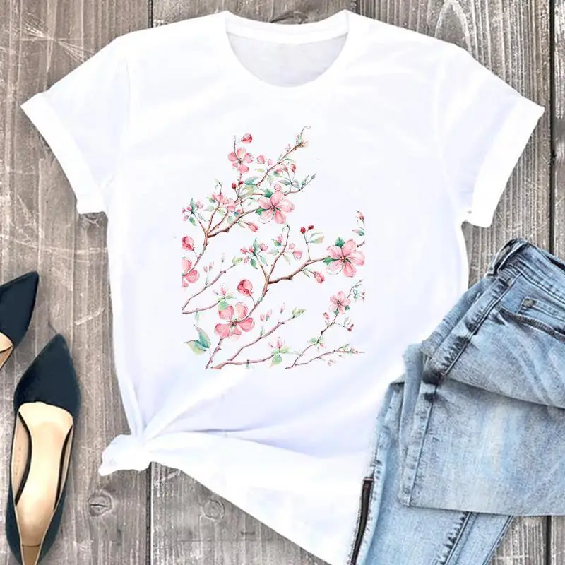 

A New Summer Women's Casual Printed Short-sleeved Floral Hit T-shirt