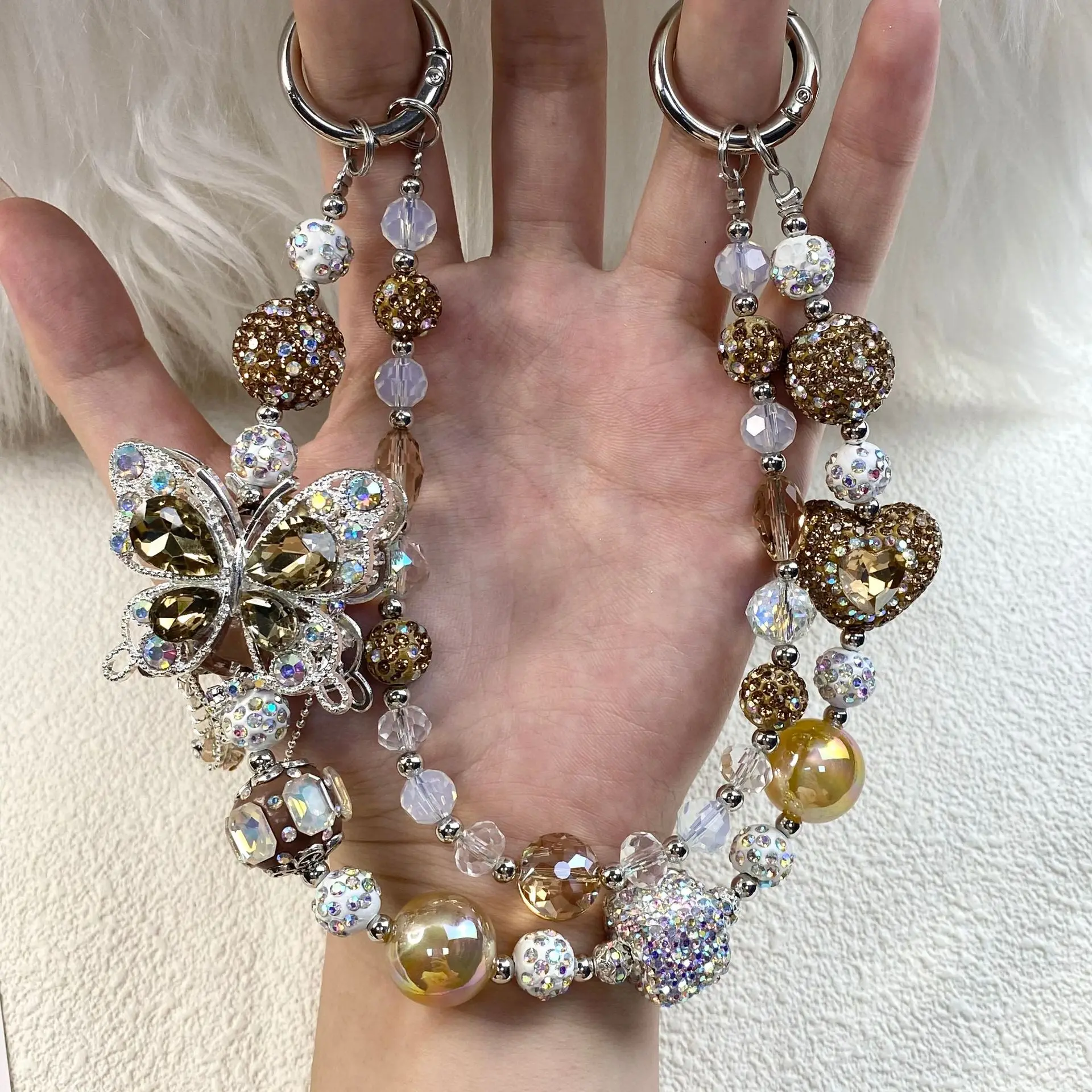 Corrente de telefone com contas feitas à mão com cordão anti-queda com franja de borboleta para celular, bolsa e chaveiro