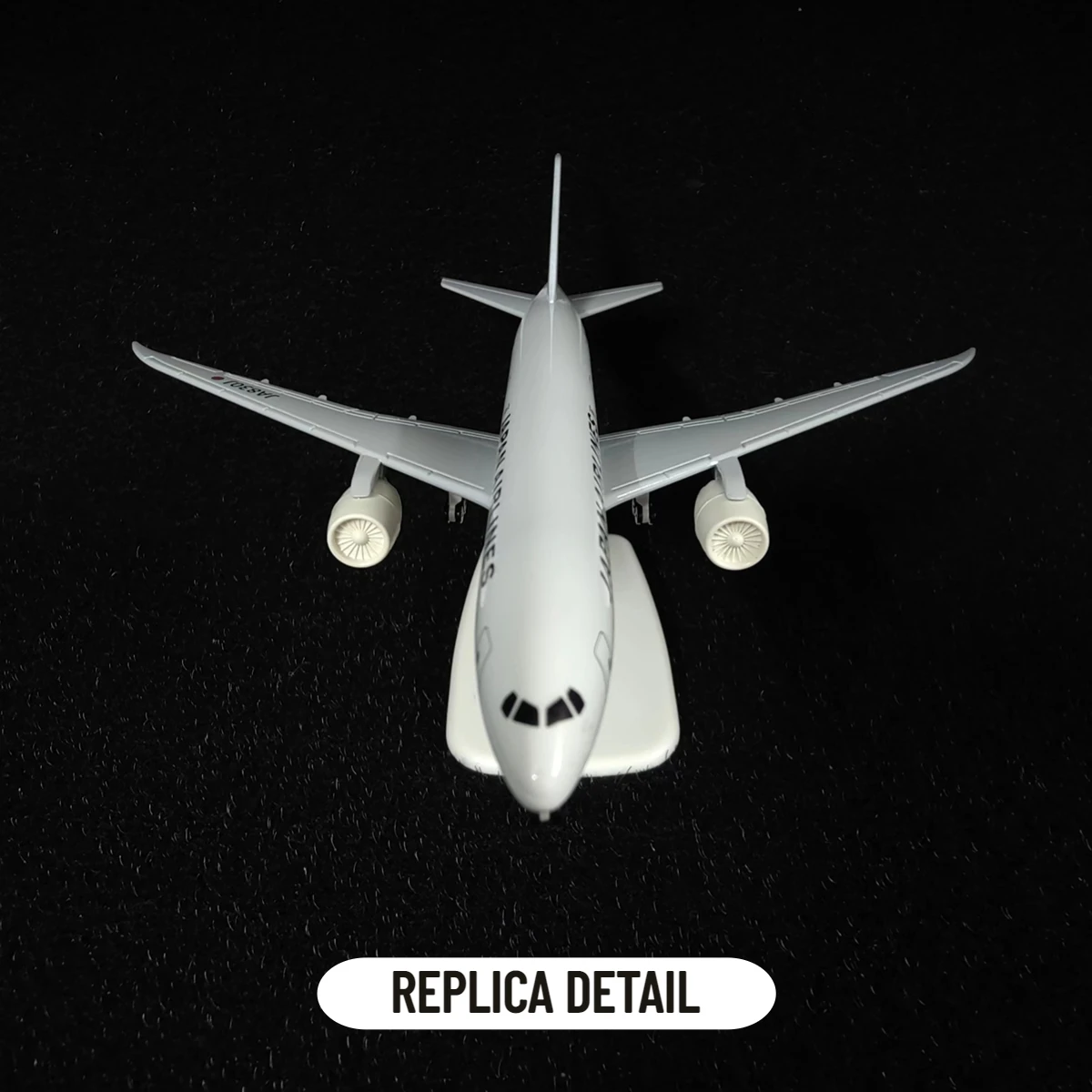 Scale 1:250 Metal Aircraft Replica, Japan Airline B787 Airplane Aviation Model Miniature Art Kid Fidget Boy Toy