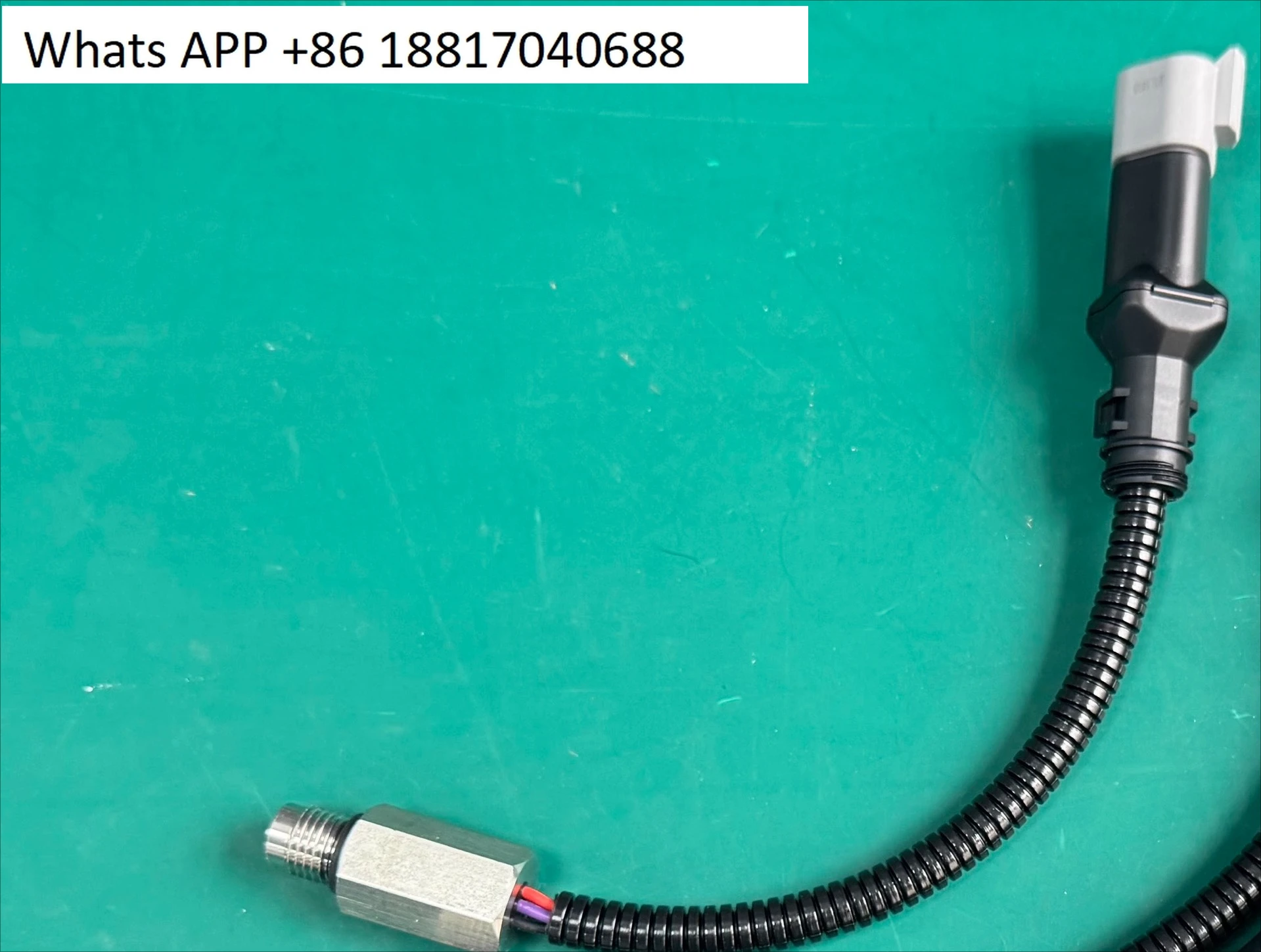 

Датчик скорости AT370048