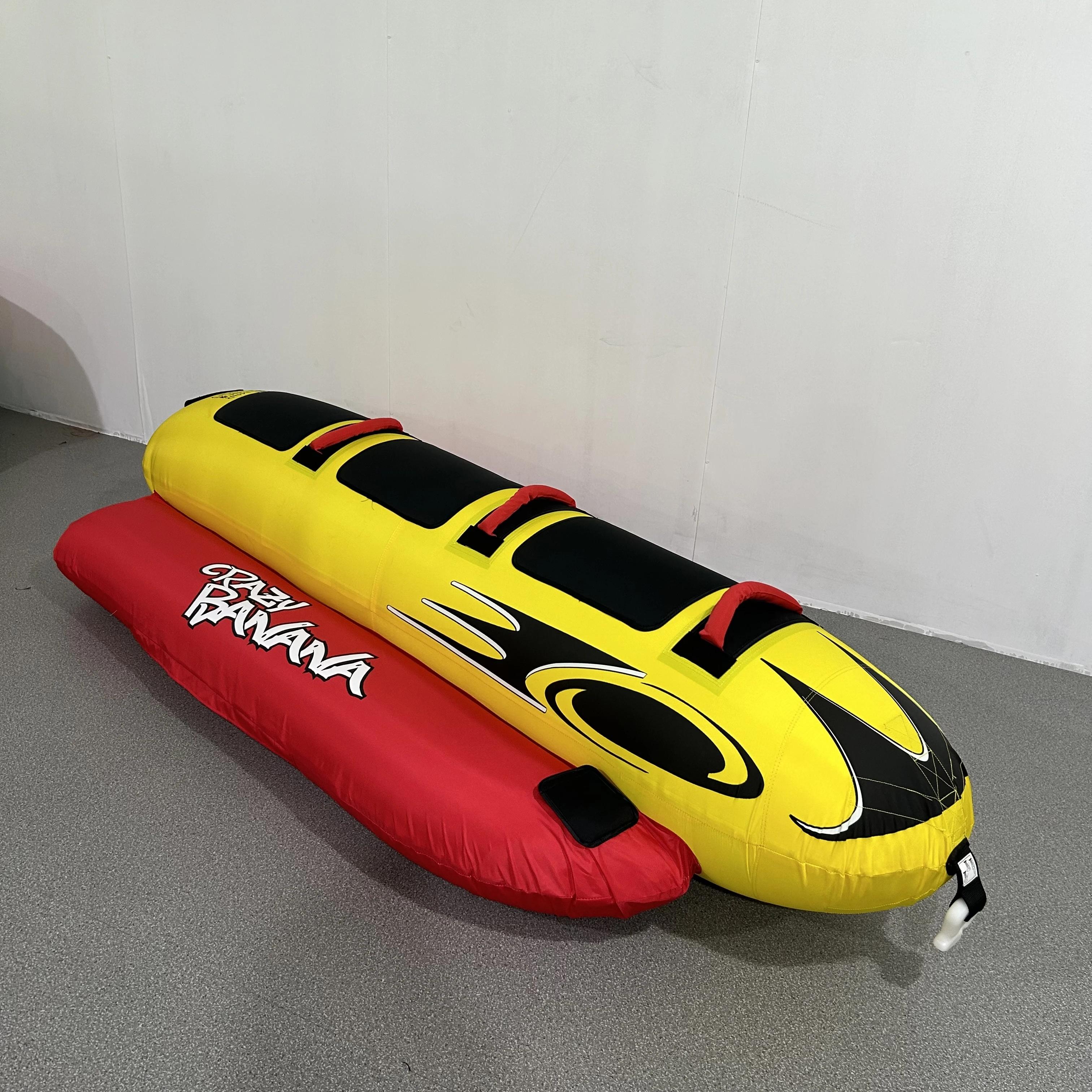 

Banana Towable Tube for Boating with 1-3 Rider Jumbo Hot Dog Tube Jumbo Dog Ski Tube Water Game Inflatable Fishing Banana Boa