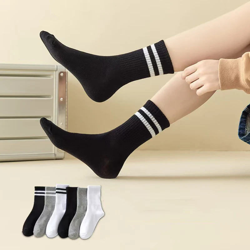 Unisex Casual Sports Socks Running Casual High Stretch Sock Striped Mid Socks Breathable Comfortable Simple Running Fitness Sock