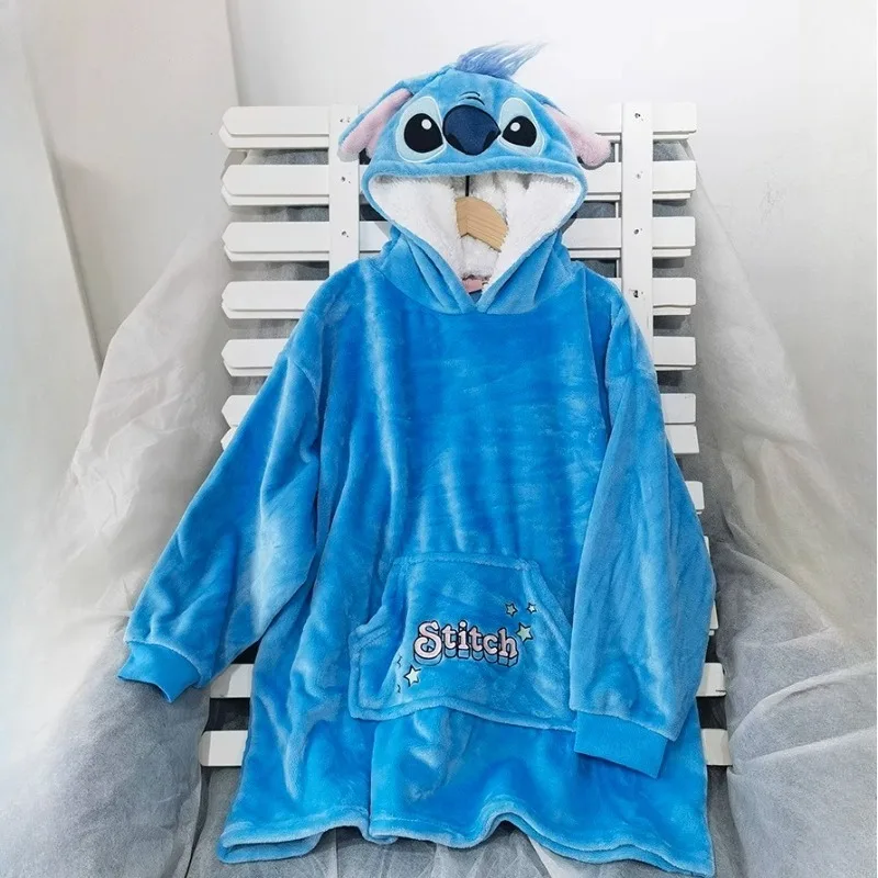 

Новые плюшевые пижамы Lilo & Stitch в стиле аниме, аксессуары с Микки Маусом, халат для пары, теплая домашняя одежда с героями мультфильмов, халат для сна, подарок