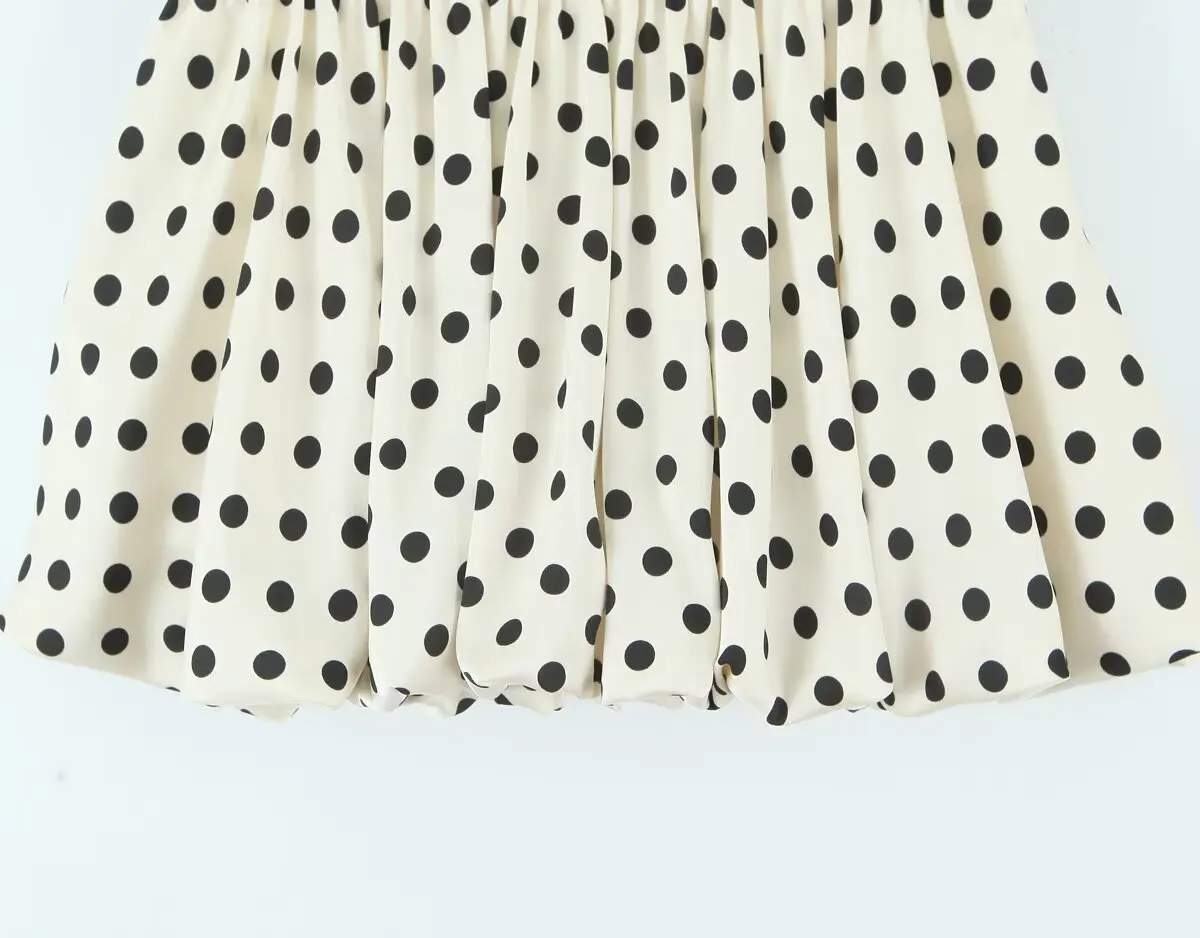RARA New Ladies Short Skirt with Polka Dot Pattern Elastic Waistband Flared Design for a Trendy and Youthful Look