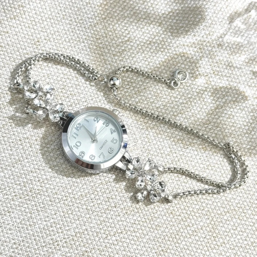 Elegant Women's Bracelet Watch Double Layered Chain Exquisite Ladies Business Watches Oval Shaped Flower Quartz Wristwatch