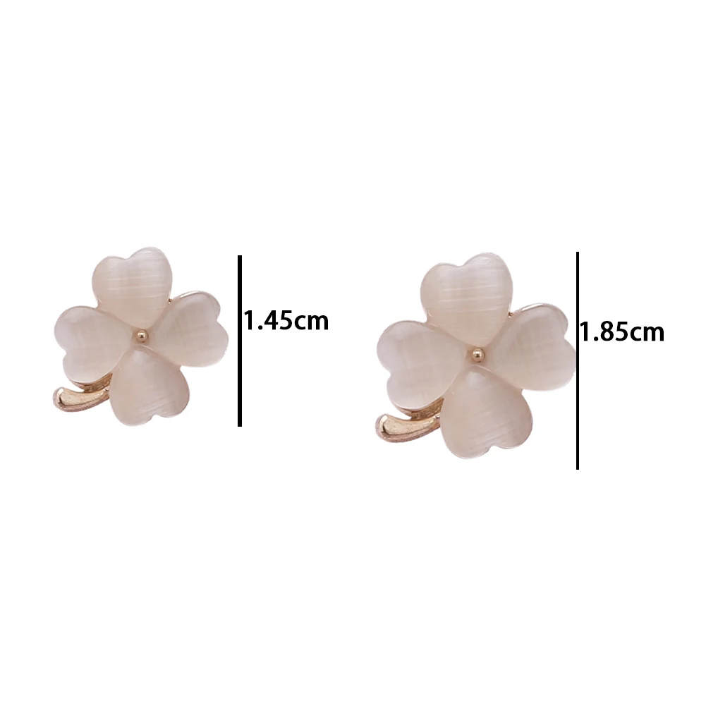 Artist Jewelry Shamrock Brooch Four Leaf Clover Lapel Pin Anti-glare Suit Brooch Cuff Collar Needle New Plant Enamel Pin Badge