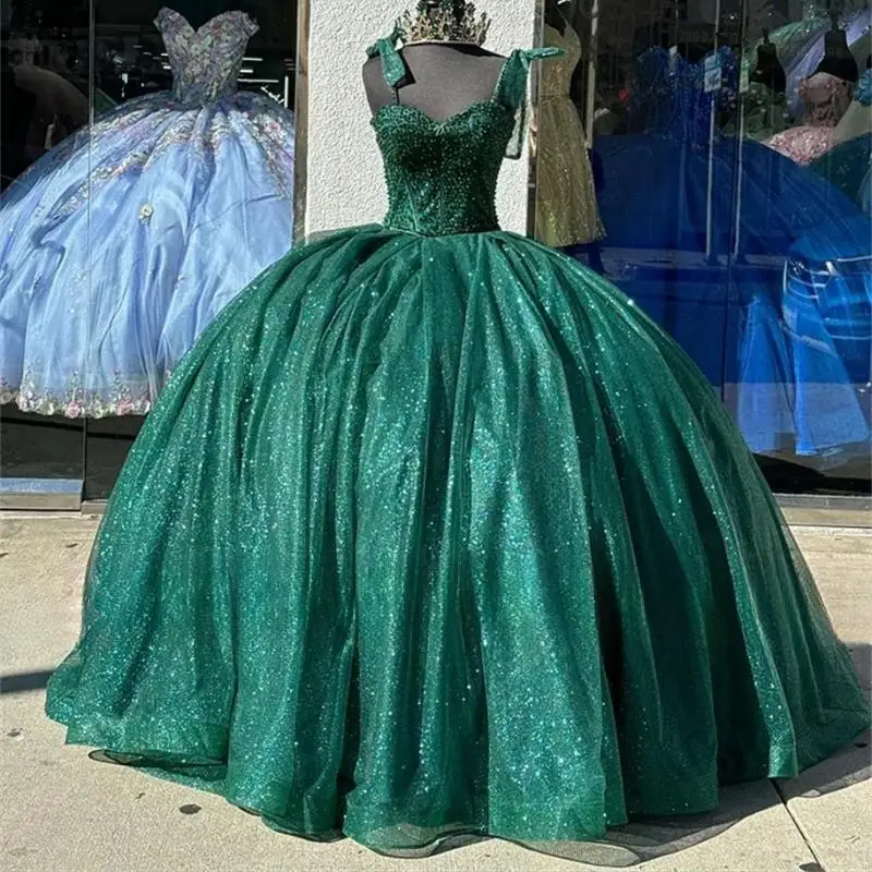 Emerald Green Quinceanera Dresses Ball Gown 2024 Two Piece Set Beads Sweet 16 Dress Ruffles Corset Birthday Gowns Vestido