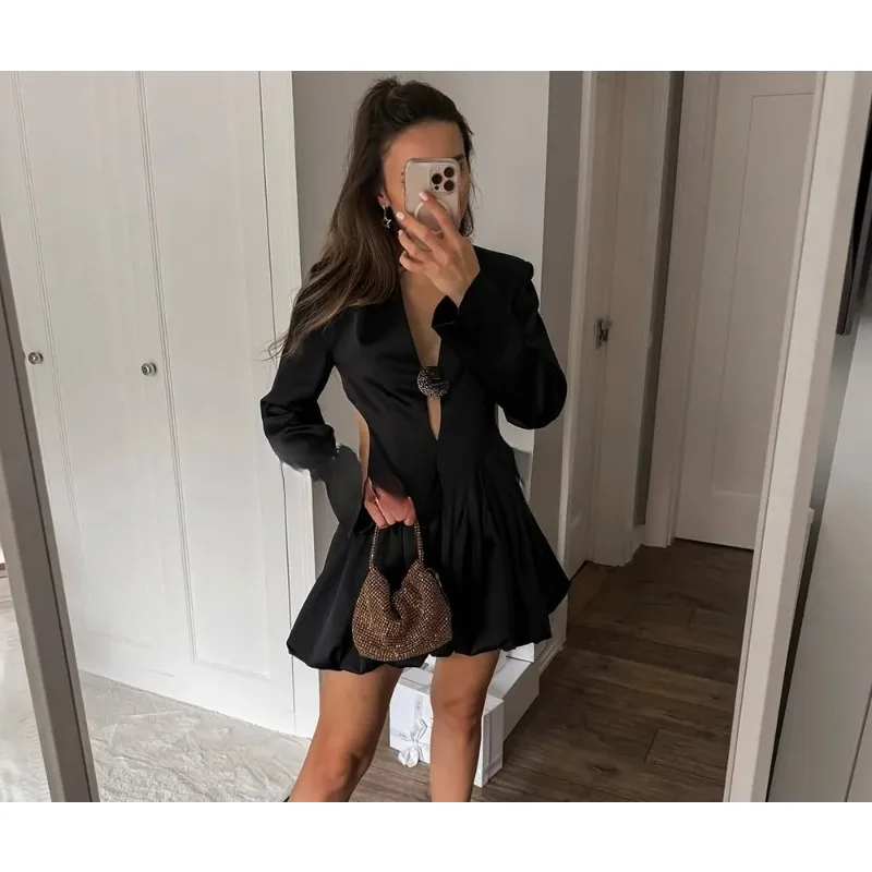 

Sexy Chic Black Mini Party Dress Deep V Neck Ruffles Backless Evening Fashion Long Sleeve Slim Dress