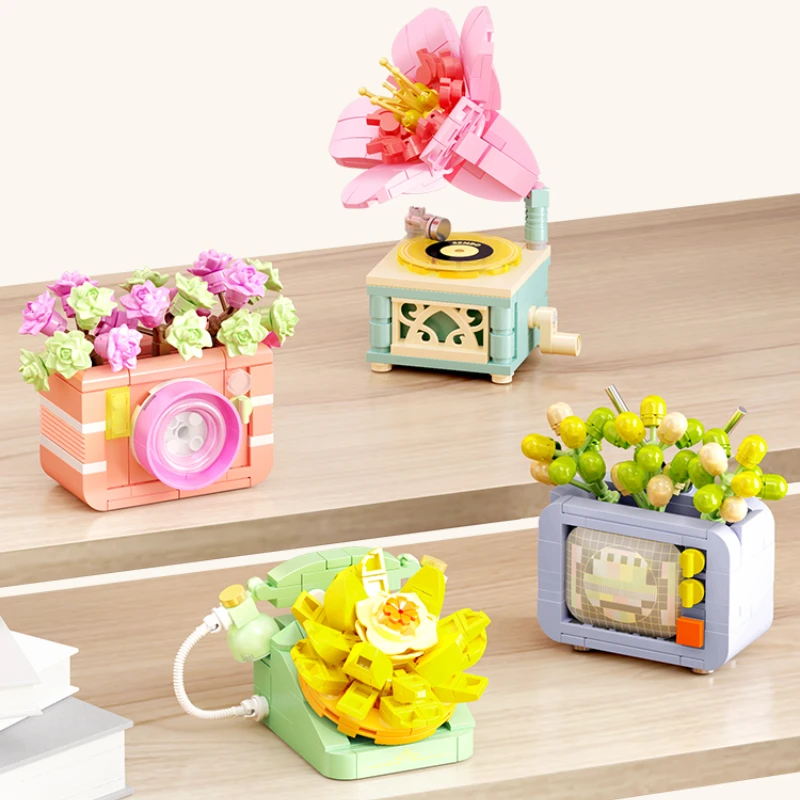 

Retro Home Appliance Building Blocks Flower Shop Children's Assembly Toys Succulent Potted Plant Ornaments Model Gift Collection