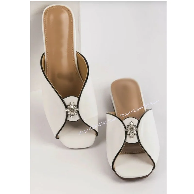 Chinelos de decoração de cristal branco para mulheres, peep toe, deslizar, elegante, sexy, estilo romance, verão, 2023