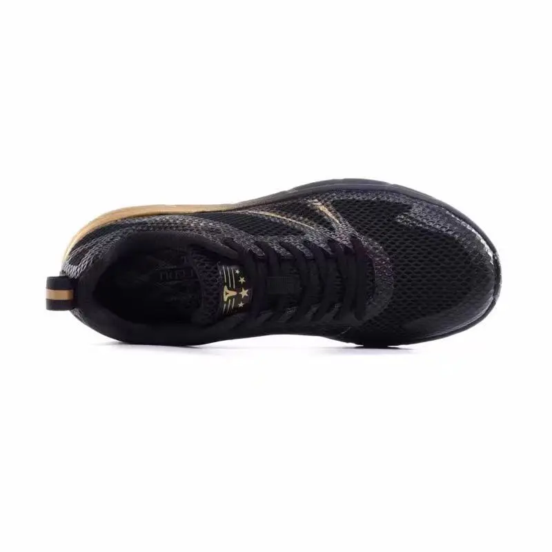 Par de zapatos deportivos para hombre, zapatos para correr de malla, transpirables, finos, ligeros, absorbentes de golpes, cómodos