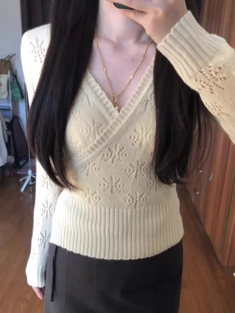 

Faionable V-Ne Hollow out Knitted Top Women's Long Sve Slimming Waist-Cinching Trendy Pullover Autumn New Sle