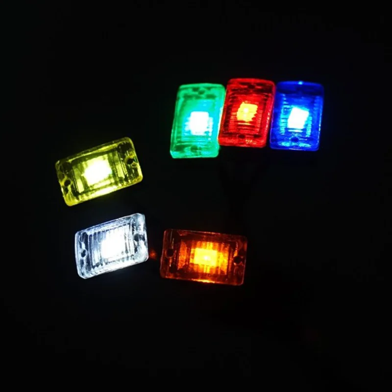 2 ชิ้น LED 3 โวลต์จำลองด้านข้างสำหรับ 1/14 ทามิย่า RC รถบรรทุก SCANIA 770S R620 VOLVO BENZ Arocs MAN TGX รถ