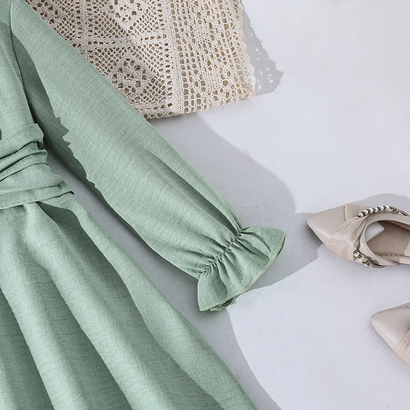 Frühlingskleid für Teenager-Mädchen, strukturiertes Midikleid, Schlüssellochverschluss hinten, elastische Taille, ausgestellter Saum, lange Ärmel, lässiges, einfarbiges Kinderkleid – Detail 6