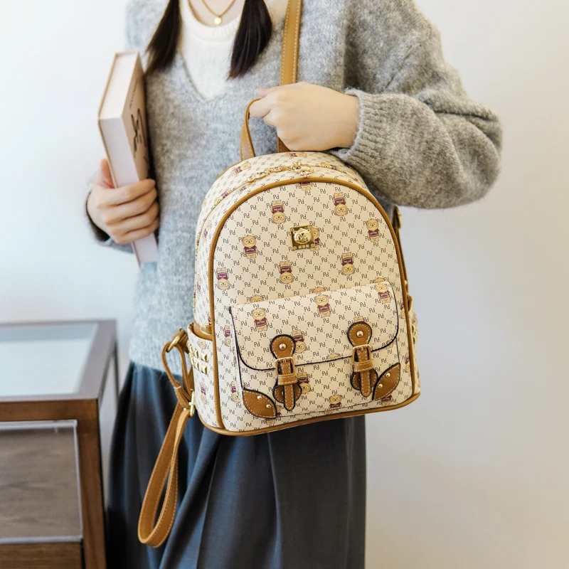 Stylish rivet design women backpack cute bear learner school bag fashion Large capacity backpack for women classic student bag