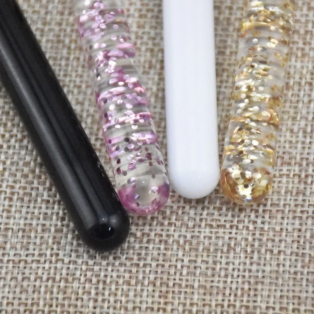 Profesjonalna szczoteczka do czyszczenia szamponu do przedłużania rzęs Różowa błyszcząca pianka do podnoszenia rzęs Narzędzia do czyszczenia nosa i twarzy