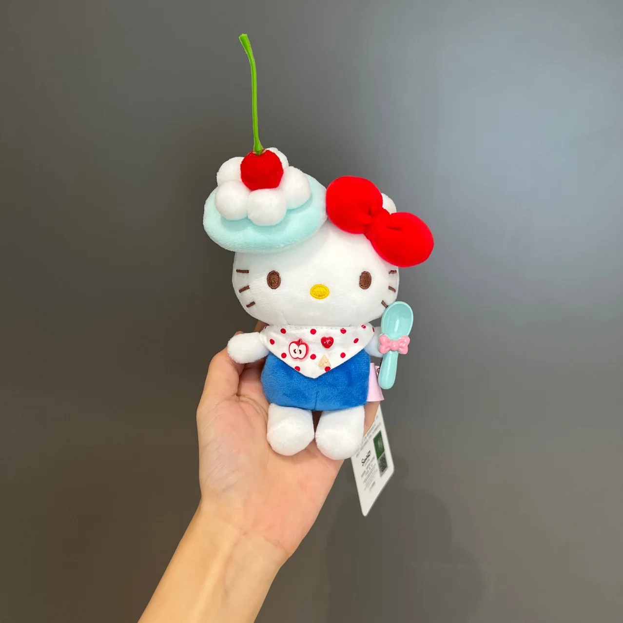 Cream Style Hello Kitty Cherry Hat Chef Apron Handmade Triangle Scarf Doll Diy Plush Cute Backpack Pendant Keychain Ladies Gift