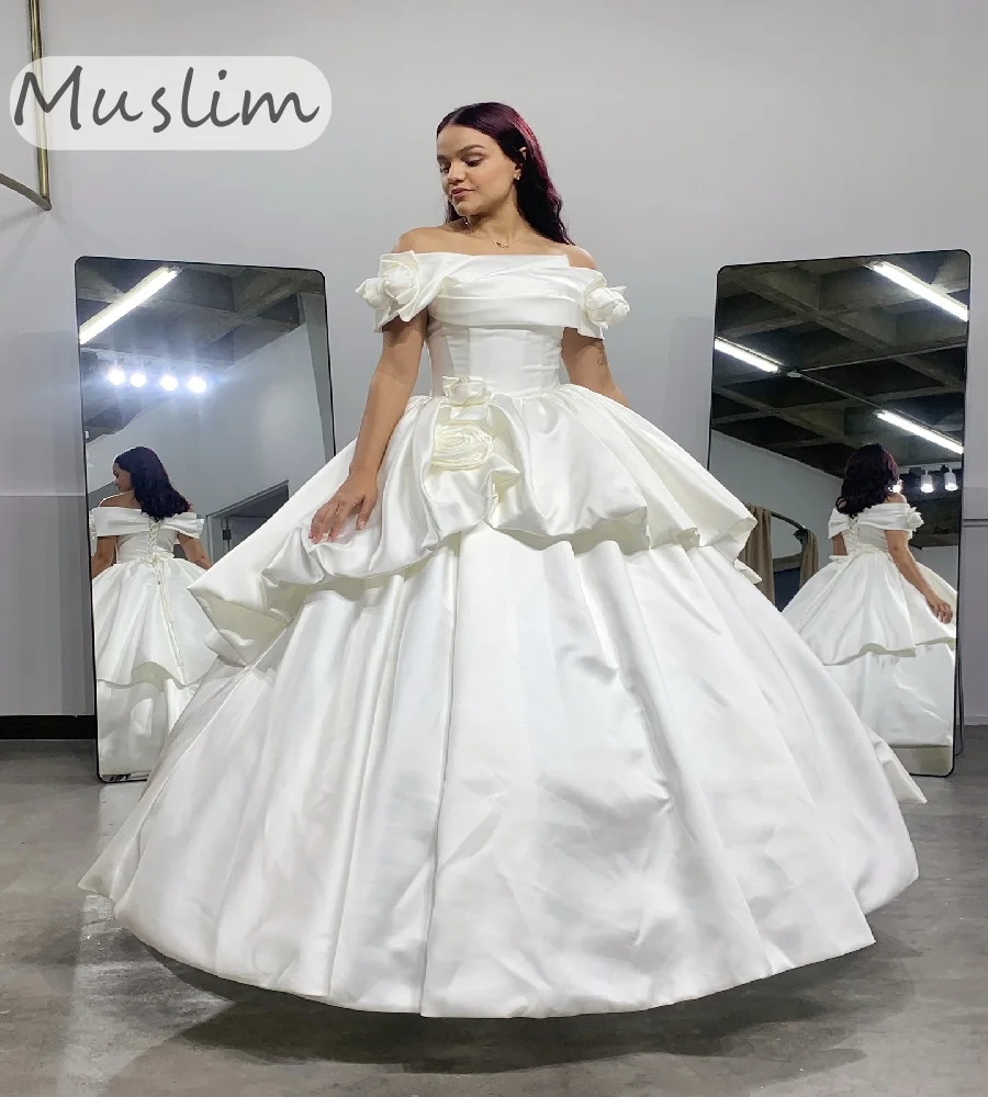 

Soft Satin Florals Wedding Dress 2025 Ball Gown Handmade Flowers Lace Up Country Bridal Dress Charming Garden Bride Customized