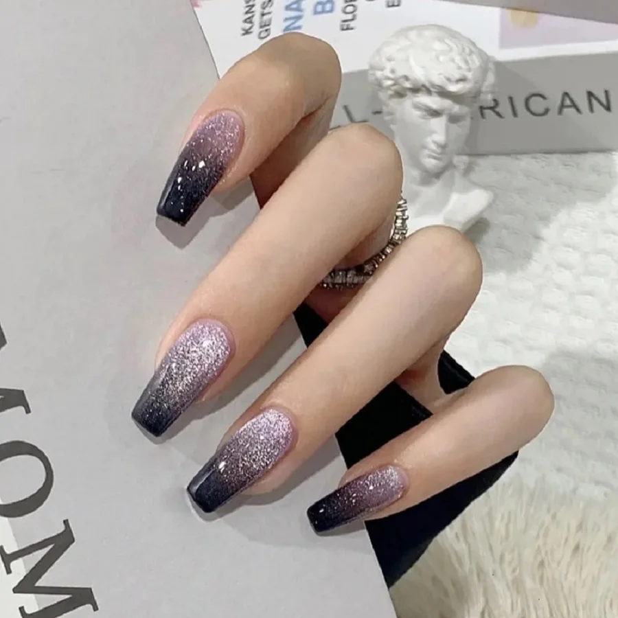 24 pièces/1 boîte galaxie Starlight oeil de chat Nail Art paillettes longues ongles de Ballet glace magique violet paillettes armure faux ongles