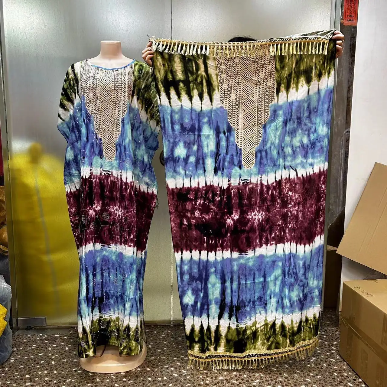 2025 Новый модный и элегантный большой шарф Hot Style Hot Diamond Европейский и американский свободный повседневный дышащий Ближневосточный Bubu Африканский принт женское летнее хлопковое платье