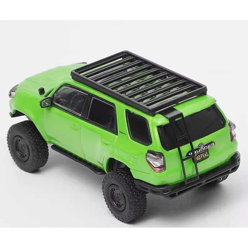 다이캐스트 1/64 스케일 스피드마스터 오프로드 개조 에디션 시뮬레이션 합금 자동차 모델 액세서리 포함 수집품 전시용