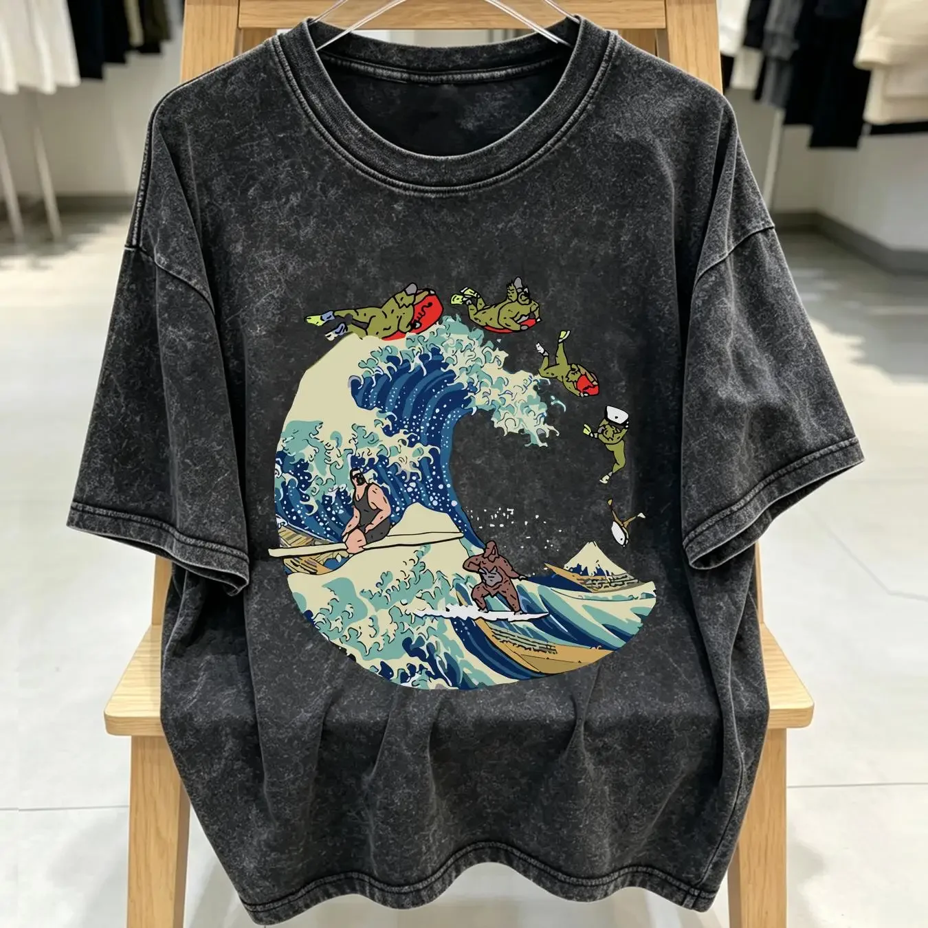 washed T Shirt The Great Wave Of Kanagawa Big Lez Show Sassy Sasquatch Adult Best Seller Music Top Vintage Retro G525 vintage