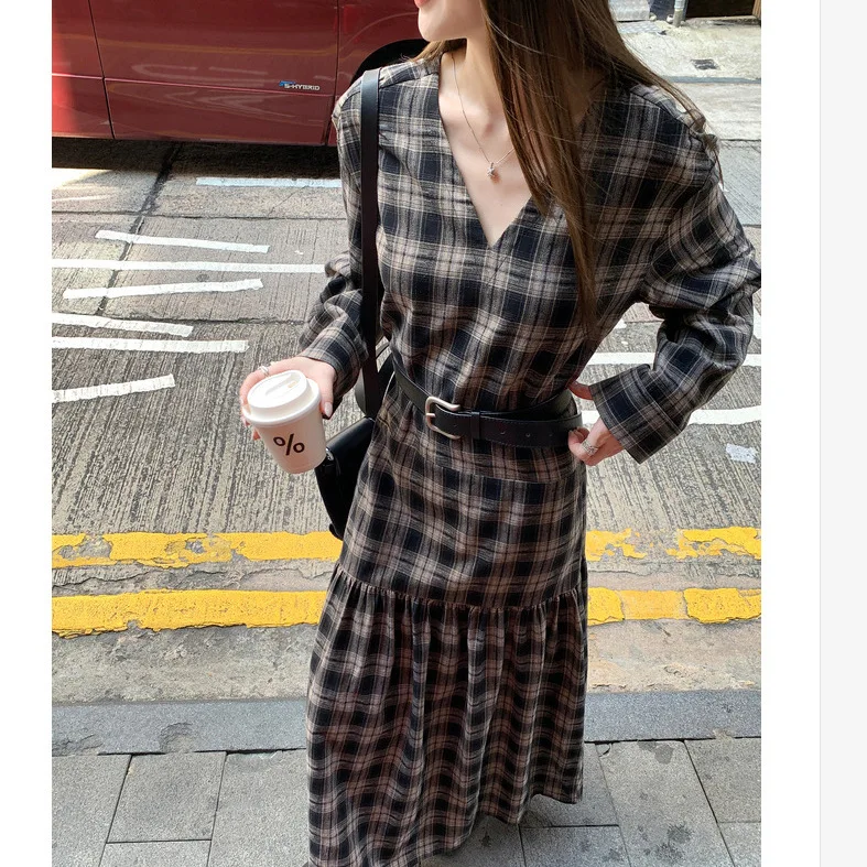 

Retro Pleated Design Collar Plaid Loose Dress Women's Autumn Artistic Plaid Dress 2025