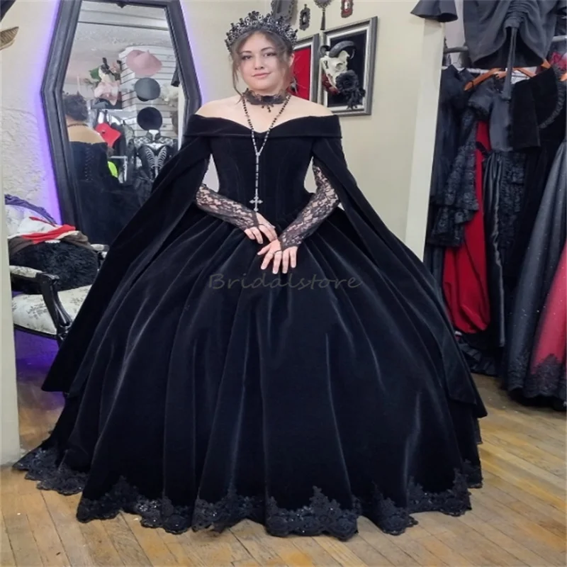 Black Prom Dress Historical Victorian Medieval Evening Dress Vampire Gothic Halloween Kaftan Velvet Formal Party Gown Customized