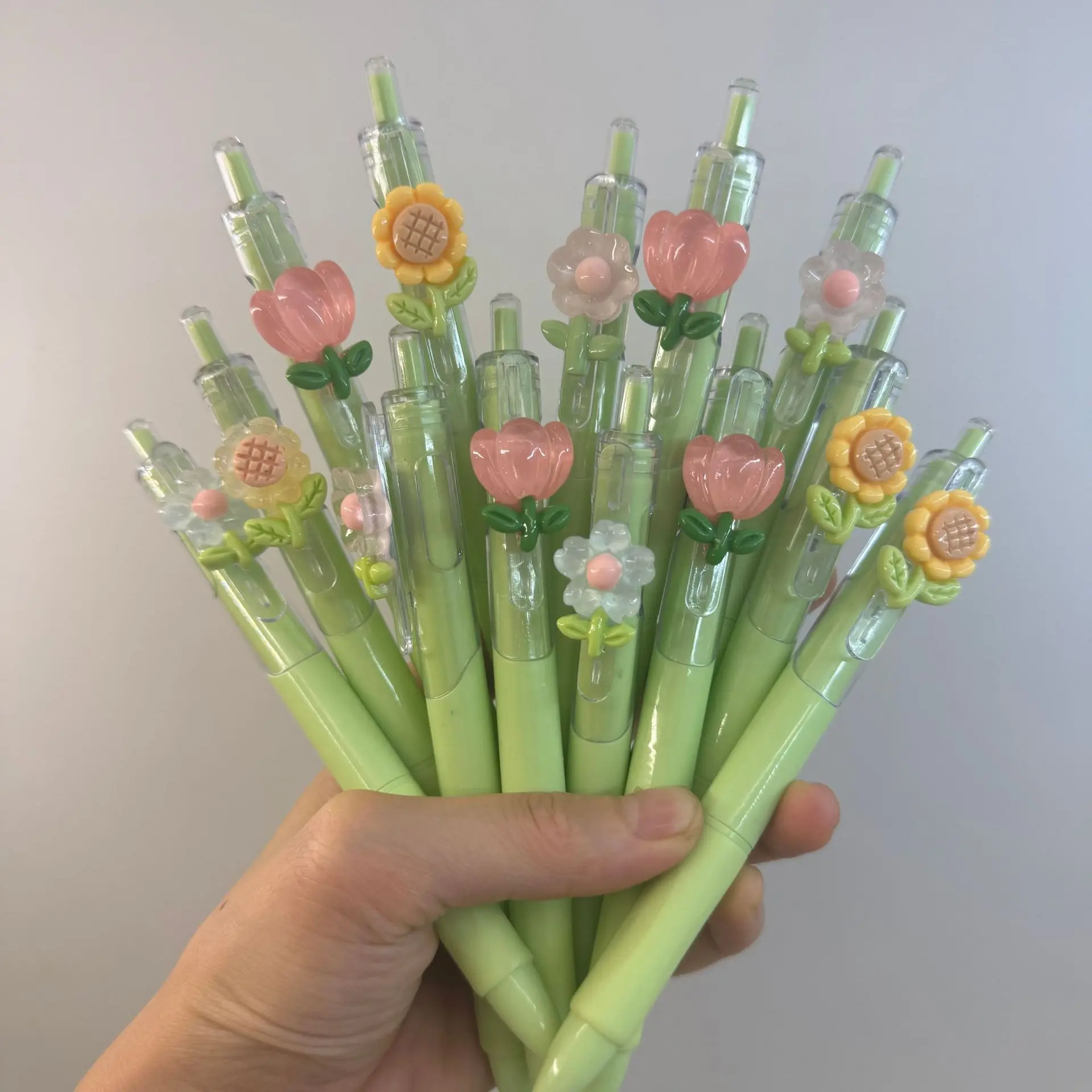 5 Pieces of Fresh Ins-Style Floral Design Gel Pens, Limited Edition High-Quality Retractable Pens for Students, Girly Ballpoint Pens (0.7mm Black Ink)