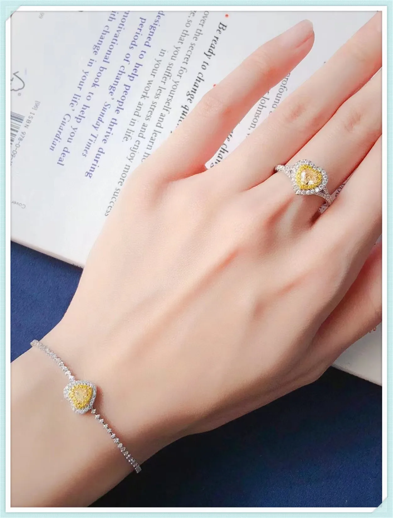 HPHT lab-grown yellow diamond heart-shaped cut 0.5ct, surrounded by diamonds, 18k gold solid gold full diamond bracelet, platinu