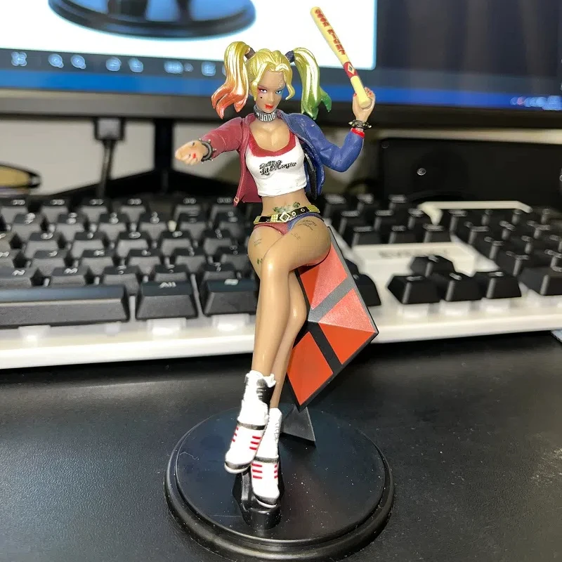 Movie Suicide Squad Harley Quinn Sitting posture Action Figure PVC Model Statue Car decoration desktop ornaments doll Toy Gifts