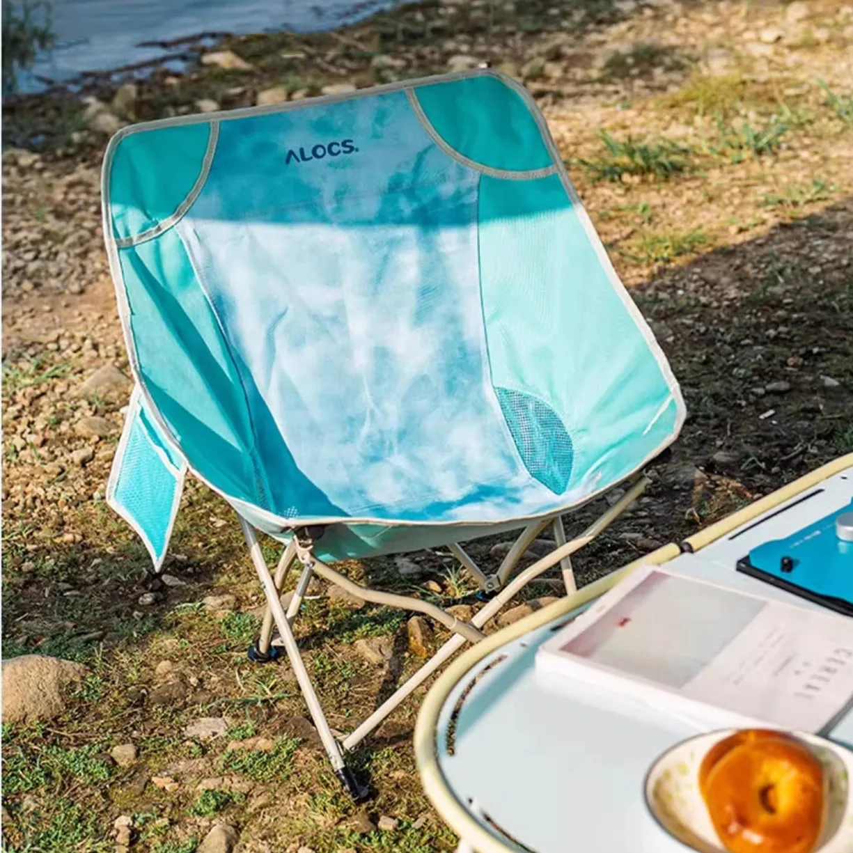 Outdoor Camping Moon Chair ALOCS Picnic Beach Fishing Portable Foldable Chair 600D Oxford Cloth Breathable Wear Camping Chair