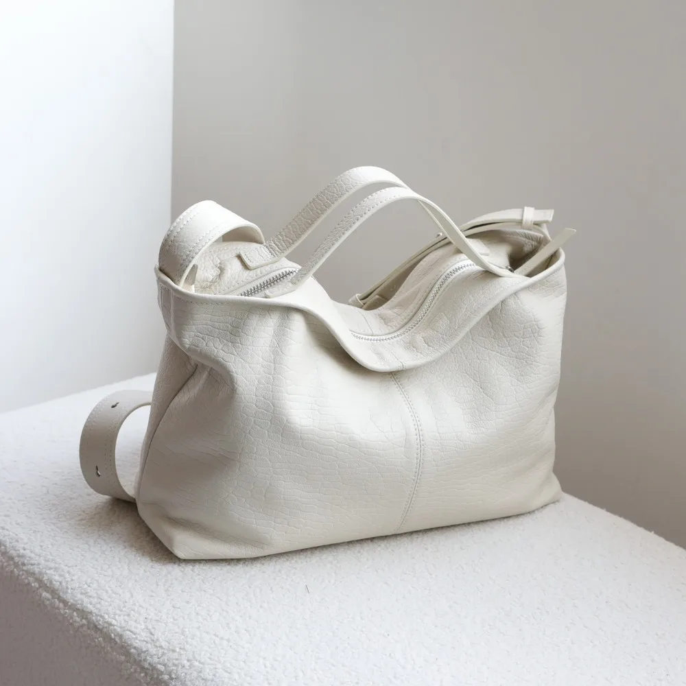 Niche Design Retro High-end Top Layer Cowhide Lazy Style Versatile Commuting Texture Daily Life Exquisite and Simple