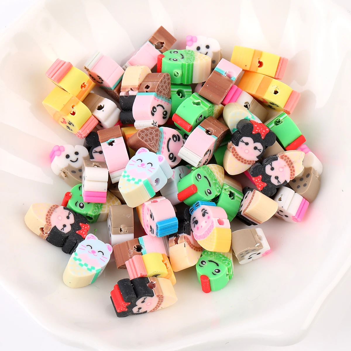 

50 pcs/pack Soft pottery smiling face expression bead accessories Soft pottery sherds beaded loose beads DIY bracelet necklace a