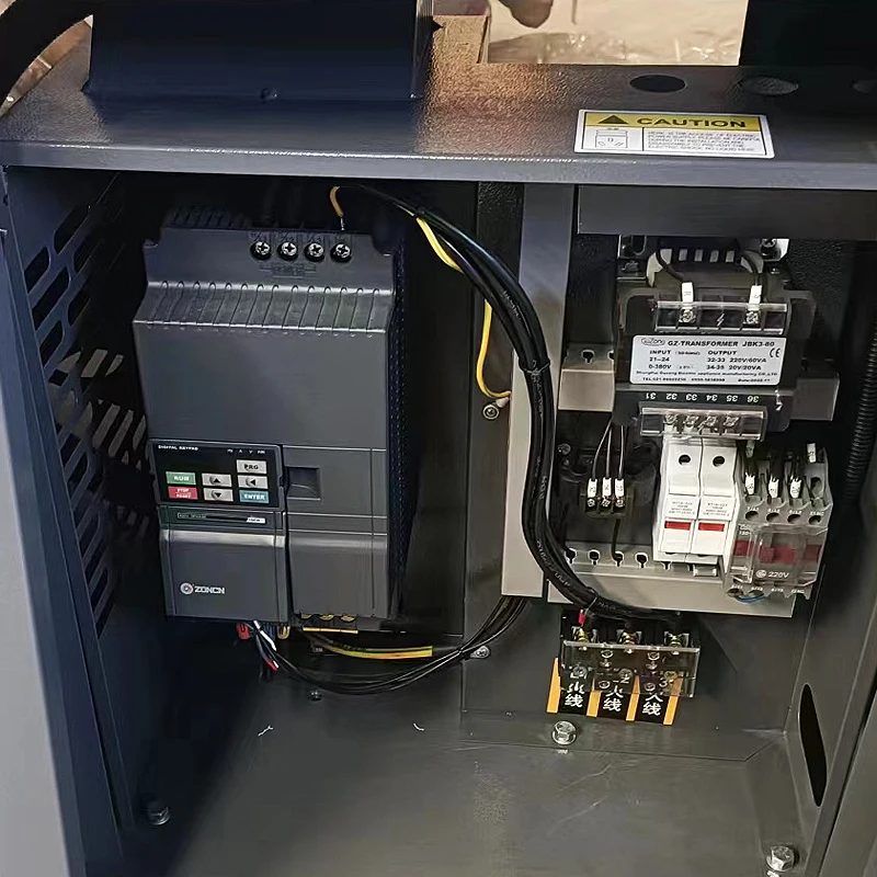 7.5KW 15KW 22KW VFD Variable Frequency Drive Converter ZONCN Inverter for VSD Screw Air Compressor