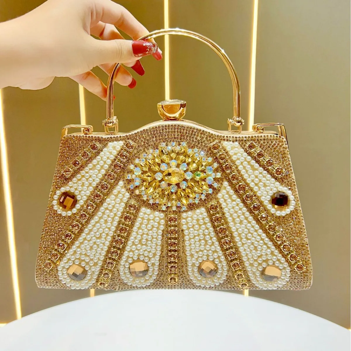 

Women's Large Capacity Light Luxury Elegant Women's Dinner Bag KTV Princess Versatile Oblique Span Bag Bolsos De Mujer Tendencia