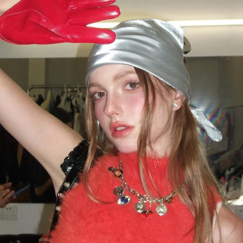 y2k 女性バンダナスカーフファッションスクエアヘッドスカーフパンクスタイルケバケバシルバーヘッドバンドヘアアクセサリー女性女の子