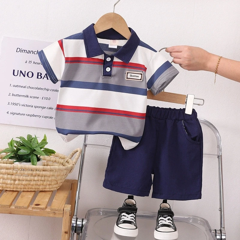 Sommer-Babykleidungsset für Jungen, Baumwolle, kurzärmelig, gestreiftes Revershemd, Shorts, 2-teiliger Anzug für 1-5 Jahre, Kinder, Freizeitoutfit