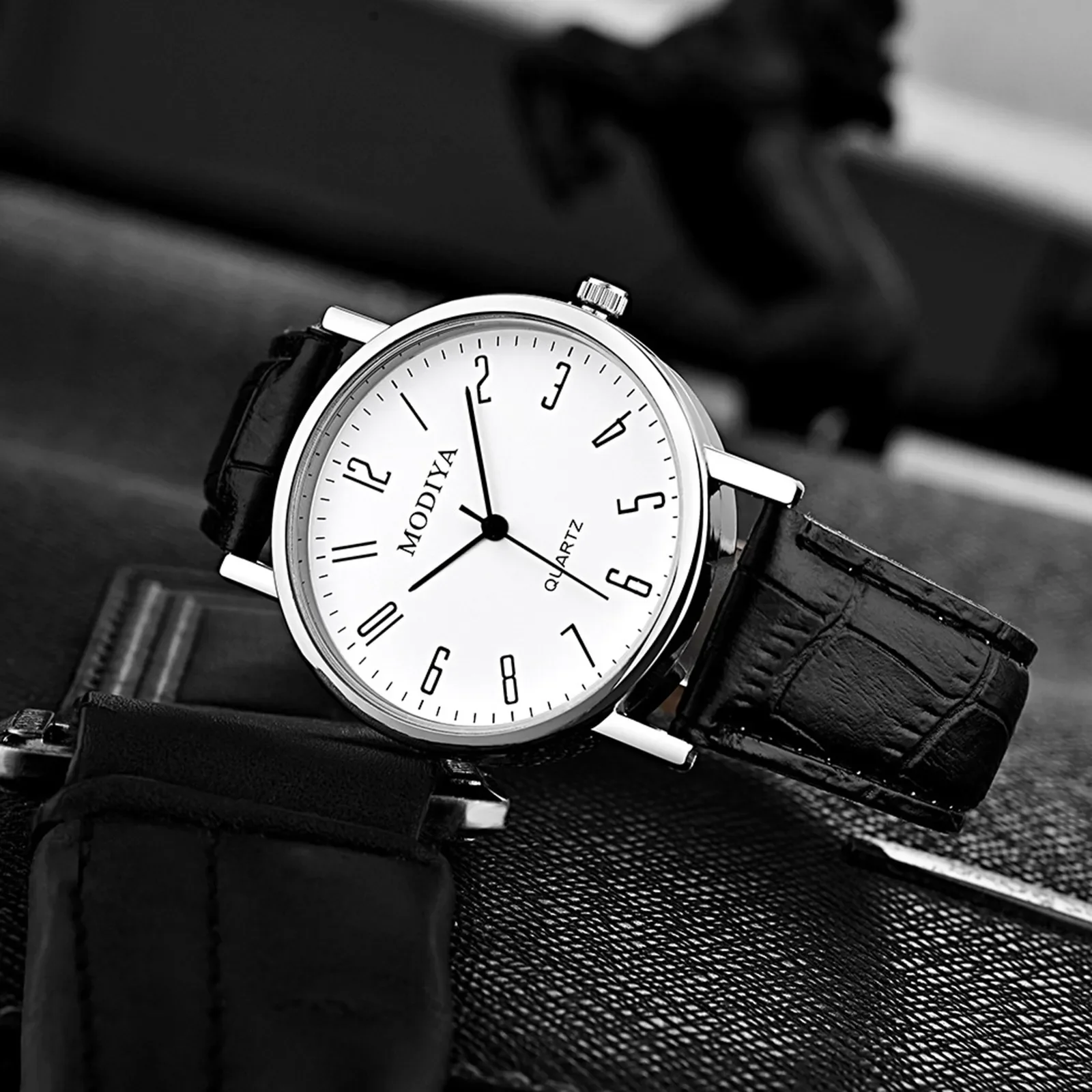 Mens 2023 Classic Wristwatch Men Vintage Design Watches Leather Strap Wrist Watch Quartz Analog Watch For Man Gift Reloj Hombre