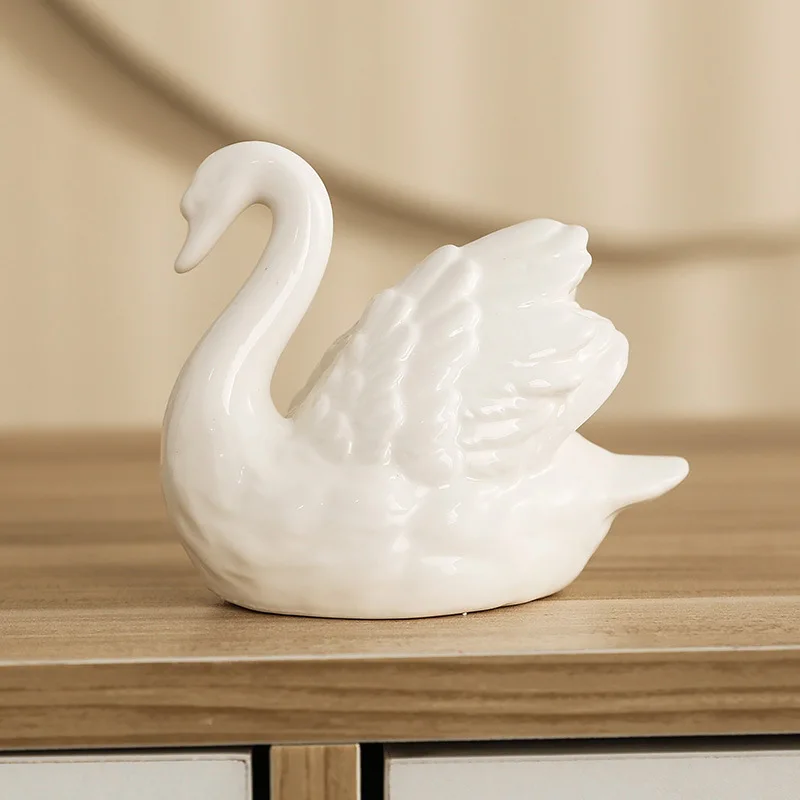 Keramik Weißer Schwan Heimdekoration Ornamente Statuen Luxuriöse Schwarze Cygnus-Skulpturen Möbelstücke zur Dekoration – Detail 5
