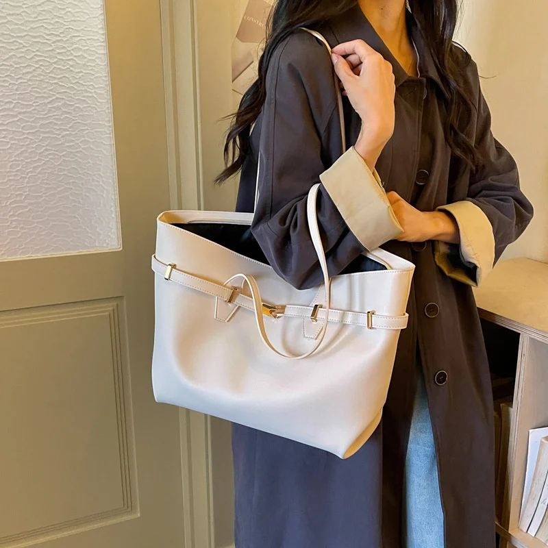Urbaner Minimalistischer Stil Große Kapazität Damen-Handtasche Unterarm-Schultertasche Pendler-Handtasche Modische Reise-Unterarmtasche – Detail 10