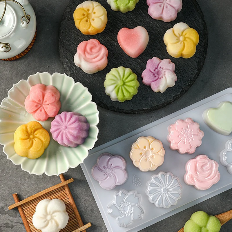 Jelly Mold 8 Compartments Plastic Fondant Flower Heart Pudding Mould Home Kitchen Reusable