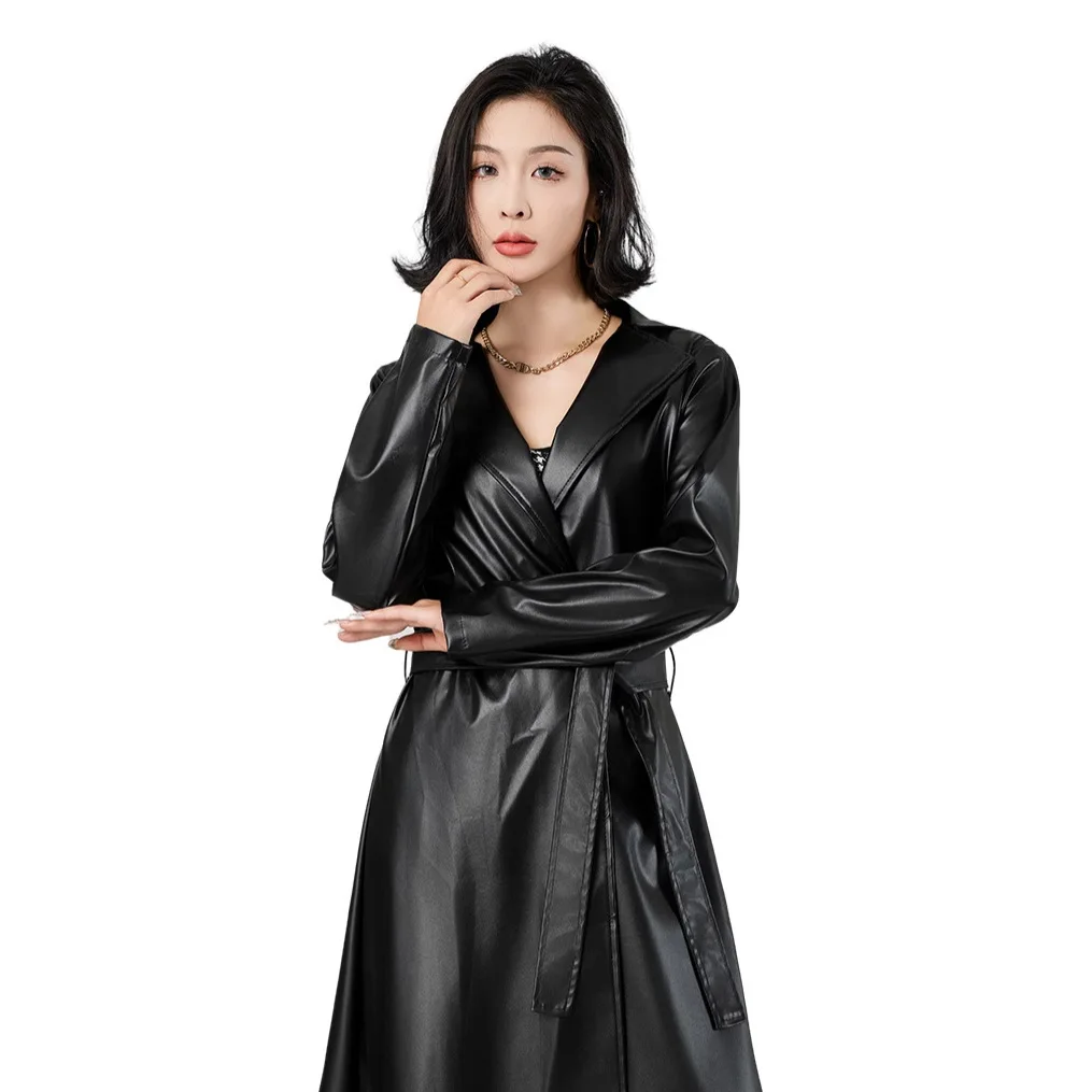 Langer Trenchcoat aus Kunst-Pu-Leder für Damen, schwarzes Revers, lockere Passform, Herbst, stilvolle Jacken, lässig, elegant, lockerer Windschutz