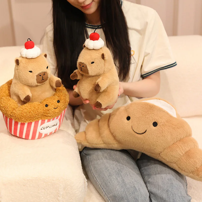 Nieuwe Capibara in Cup Cake Plushie Kleine Capibara Verbergen in Toast Croissant Ananas Broodje Voedsel Knuffels voor Kinderen Verjaardagscadeau