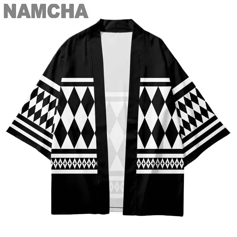 

Anime Kimono Japanese Jacket Black and White Splicing Digital Printing Seven Sleeve Samurai Cloak Large Size Cardigan Kimono