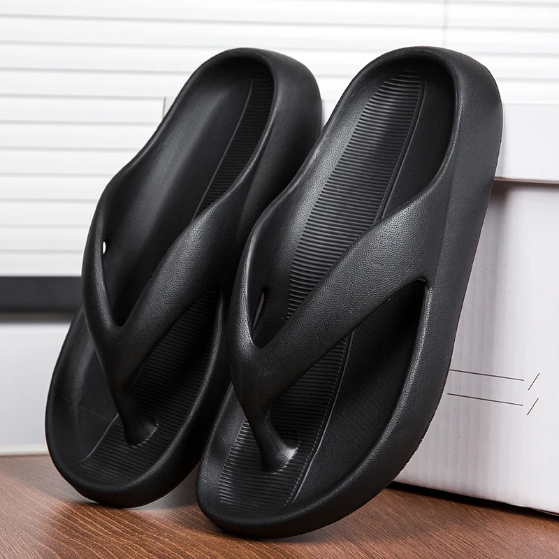 

New Summer Style Men's Thick-Soled Flip-Flops, Fully Soft and Molded in One Piece Eva, Street Style, Beach Casual Flip-Flops