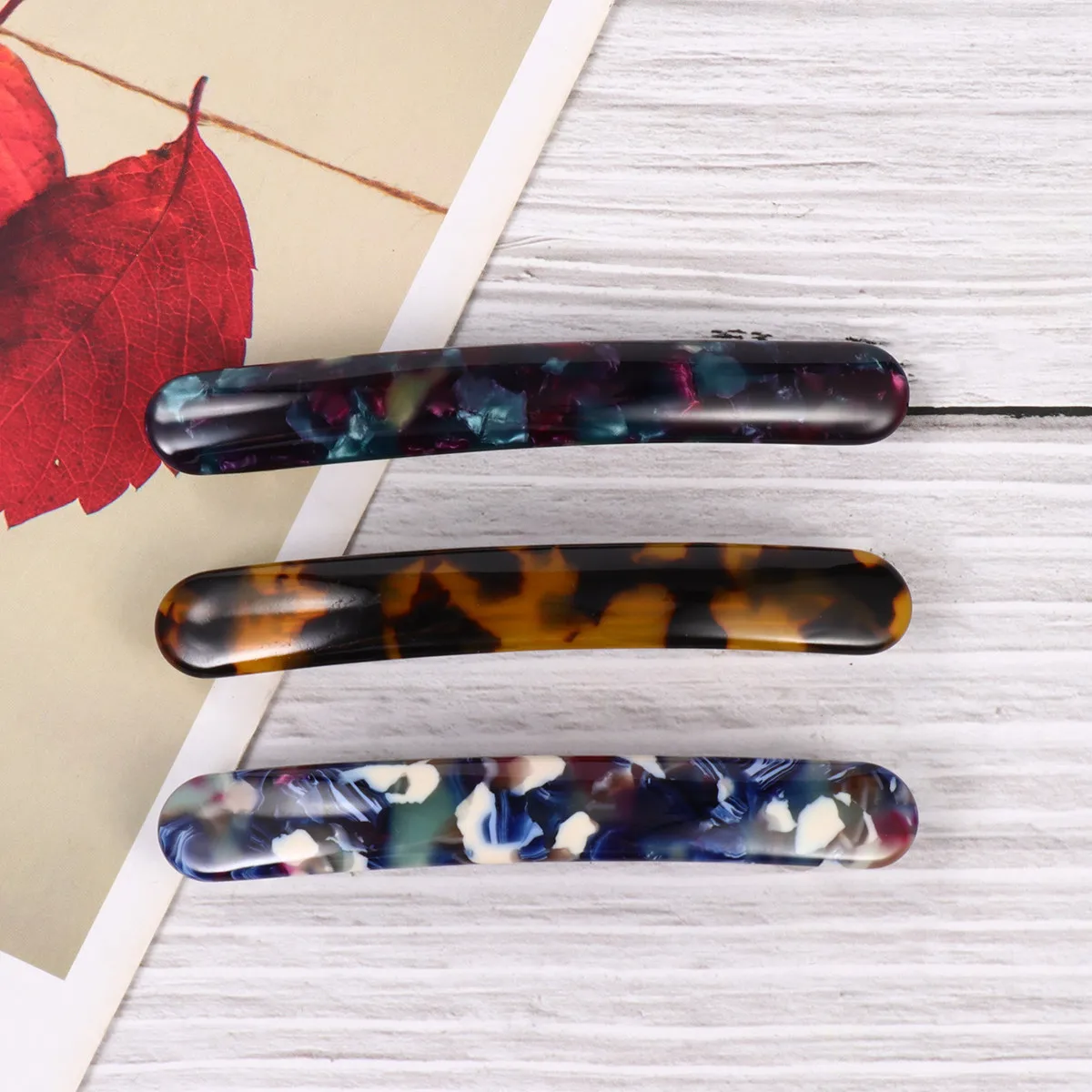 

3Pcs Acetate Hairpin Hair Clips Elegant Non-Slip Hair Accessories for Women Party Wedding Styling Creative Barrettes Random