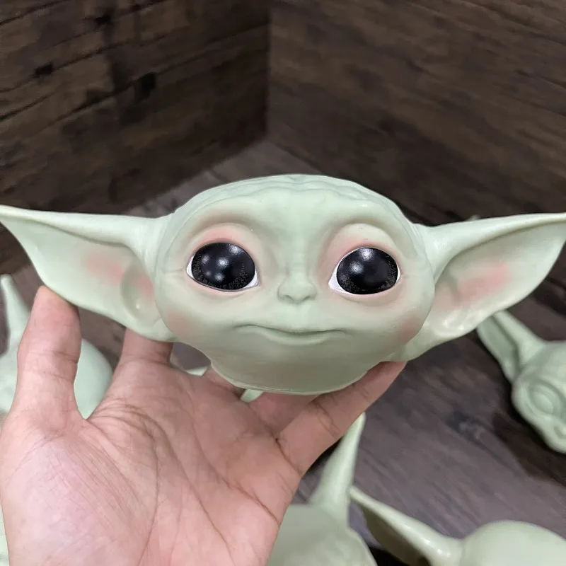 Figurines d'action militaires de bureau Star VANYoda pour enfants, jouets en vrac authentiques, tête de bébé mandalorien, beurre, mignon, cadeau d'anniversaire