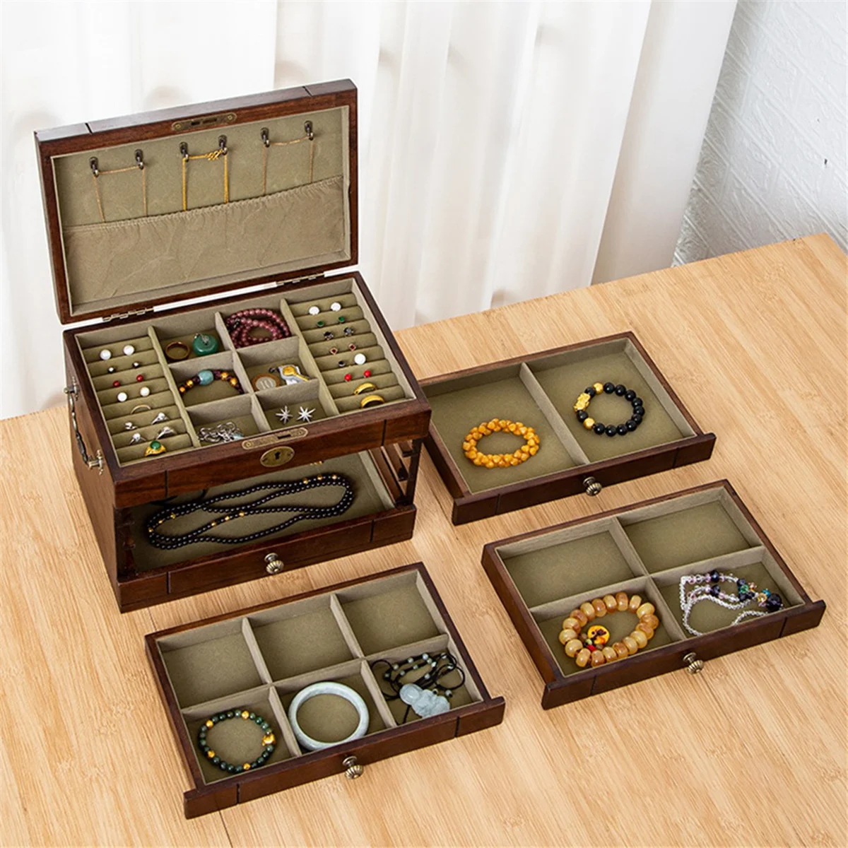 

New-Design Vintage Large Capability Multi Layer Jewelry Box for Jewelry Storage